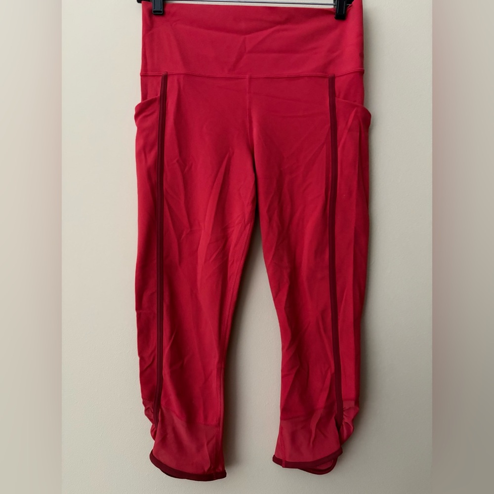 Athleta Red Women's Capris